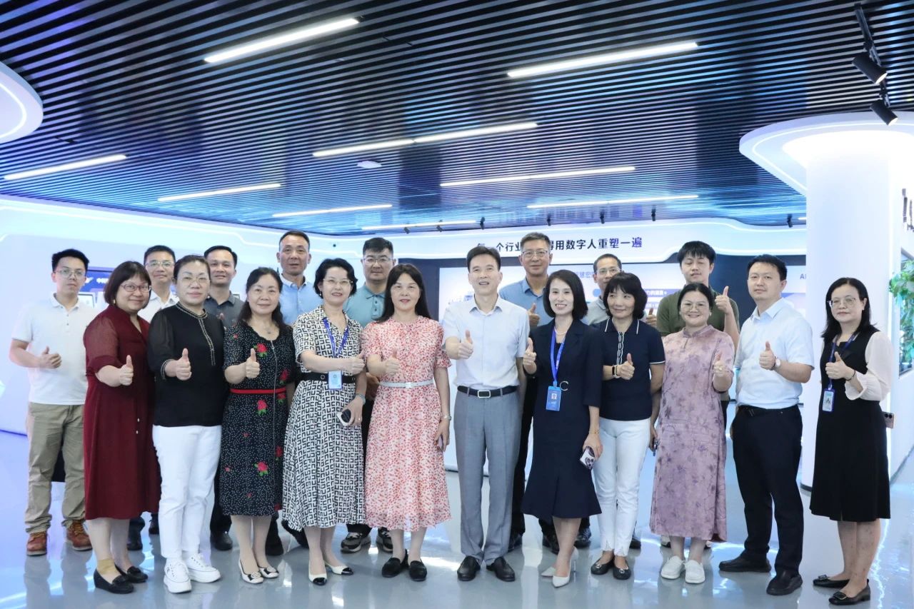 意昂娱乐集团丨清远市政协考察组莅临考察