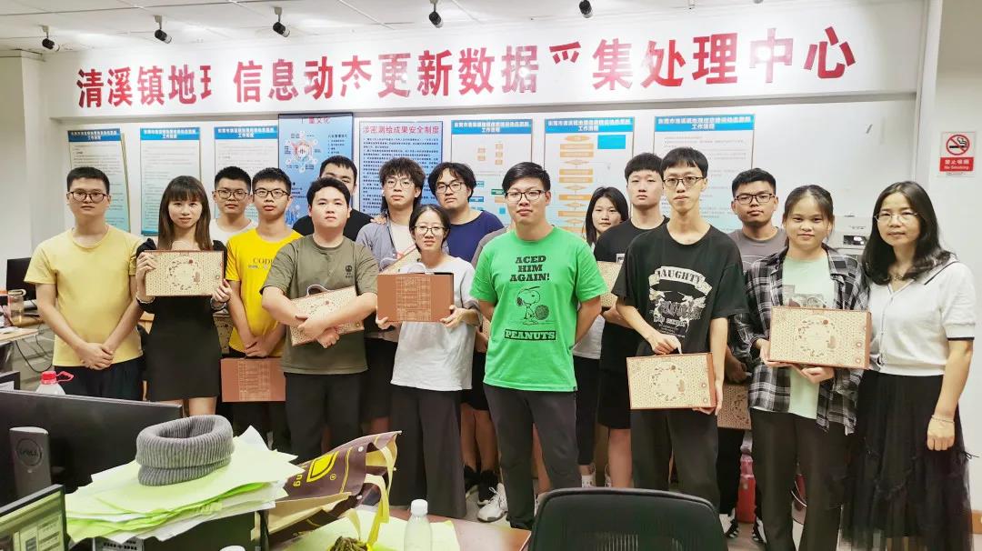 月满中秋 情满人心丨意昂娱乐集团走访慰问项目部一线员工